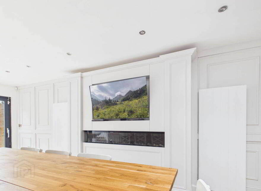 15 Michael Dooley Terrace, Athy, R14WE52