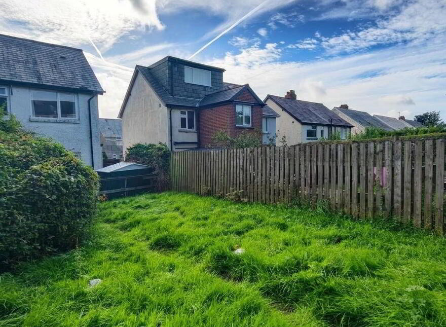 78 Joanmount Gardens, Belfast, BT14 6NY