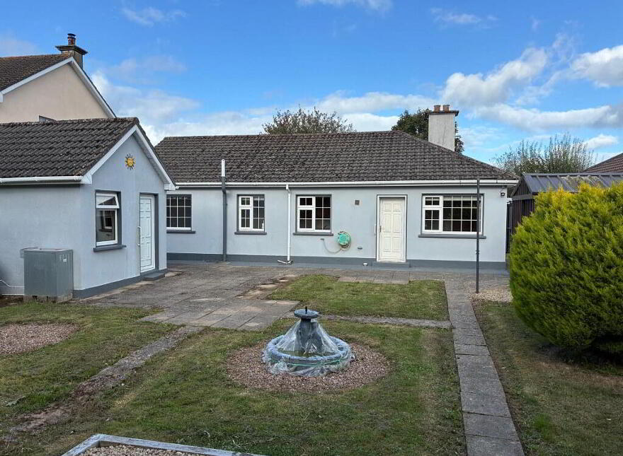 Riah Teeha, 4 Seapark Avenue, Abbeyside, Dungarvan, X35P089