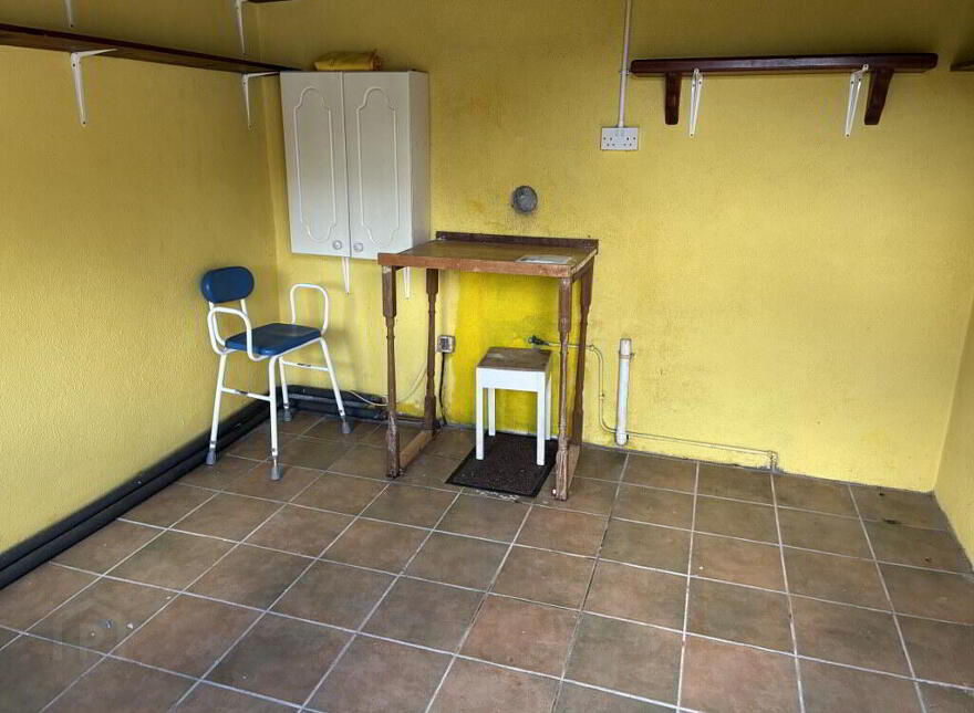 Riah Teeha, 4 Seapark Avenue, Abbeyside, Dungarvan, X35P089