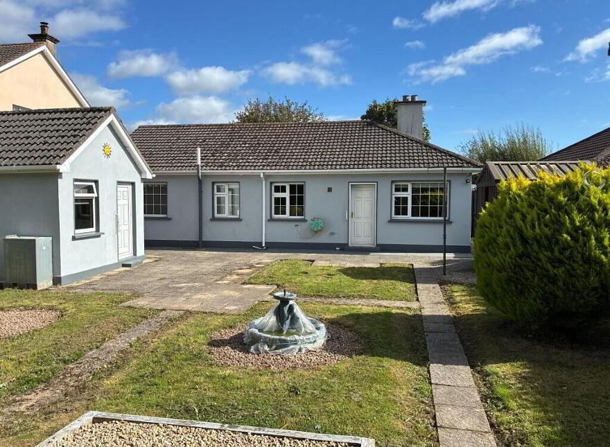 Riah Teeha, 4 Seapark Avenue, Abbeyside, Dungarvan, X35P089