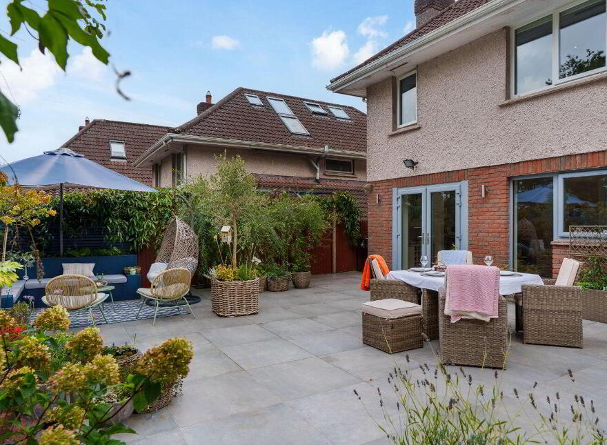 12 Tirol Avenue, The Paddocks, Maryborough Hill, Rochestown, T12KHR2