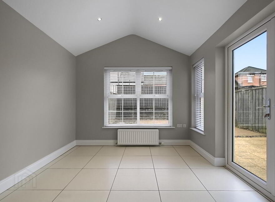 30 Fountain Crescent, Lady Wallace Road, Lisburn, BT28 3DG