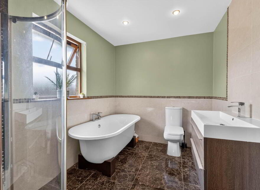 1 Chestnut Hall Avenue, Maghaberry, Craigavon, BT67 0GG
