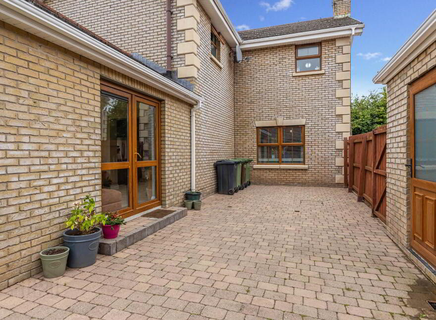 1 Chestnut Hall Avenue, Maghaberry, Craigavon, BT67 0GG