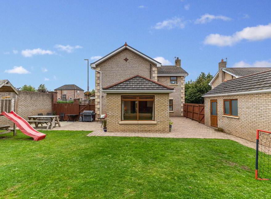 1 Chestnut Hall Avenue, Maghaberry, Craigavon, BT67 0GG