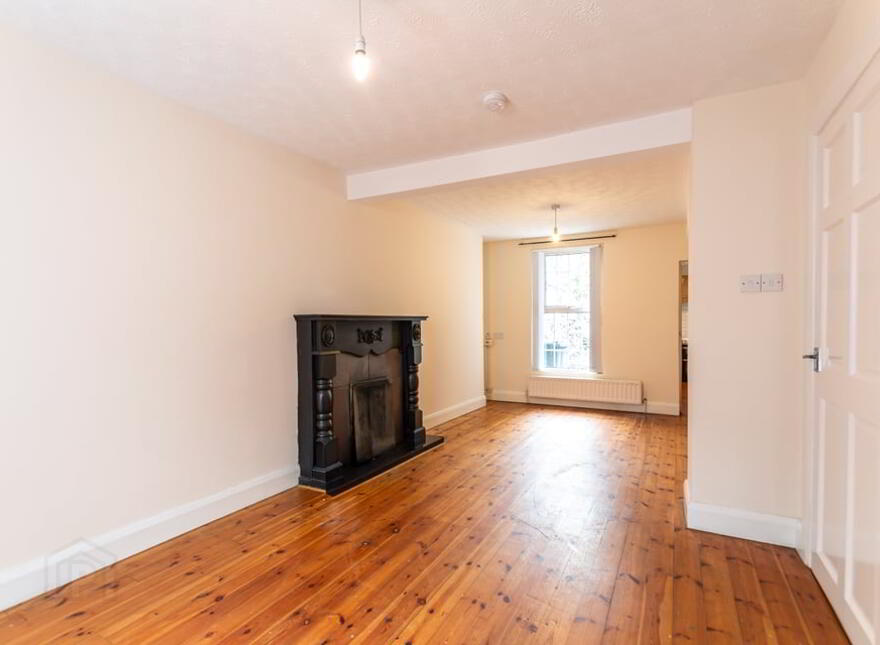 14 Mountjoy Street, Derry, BT48 6TN