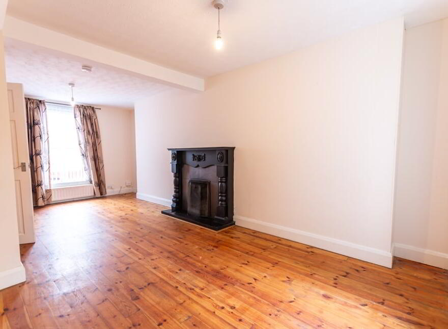 14 Mountjoy Street, Derry, BT48 6TN