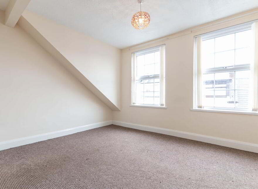 14 Mountjoy Street, Derry, BT48 6TN