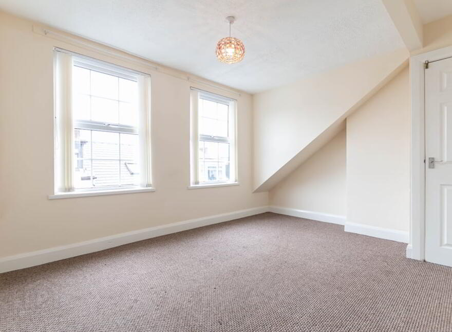14 Mountjoy Street, Derry, BT48 6TN
