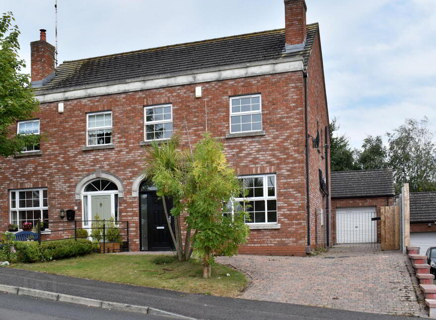 25 Glebe Gardens, Moira, BT67 0TU