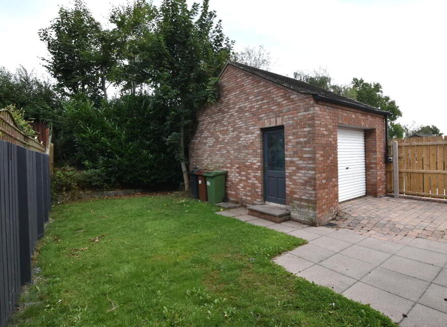 25 Glebe Gardens, Moira, BT67 0TU