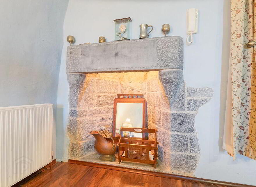 Ballytarsna Castle, Ballytarsna, Horse And Jockey, E25TX39