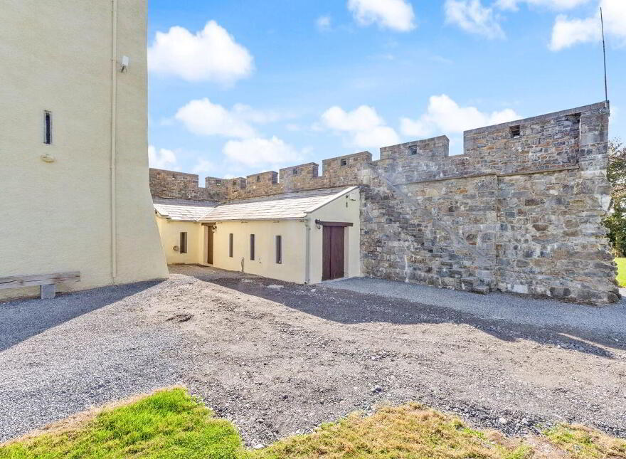 Ballytarsna Castle, Ballytarsna, Horse And Jockey, E25TX39