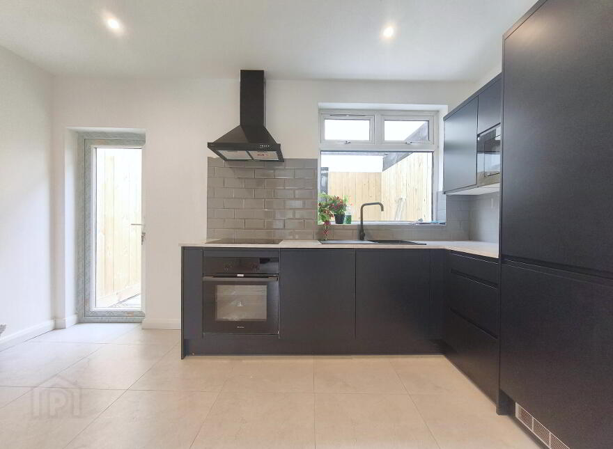 3 Glenbank Drive, Belfast, BT14 8BJ