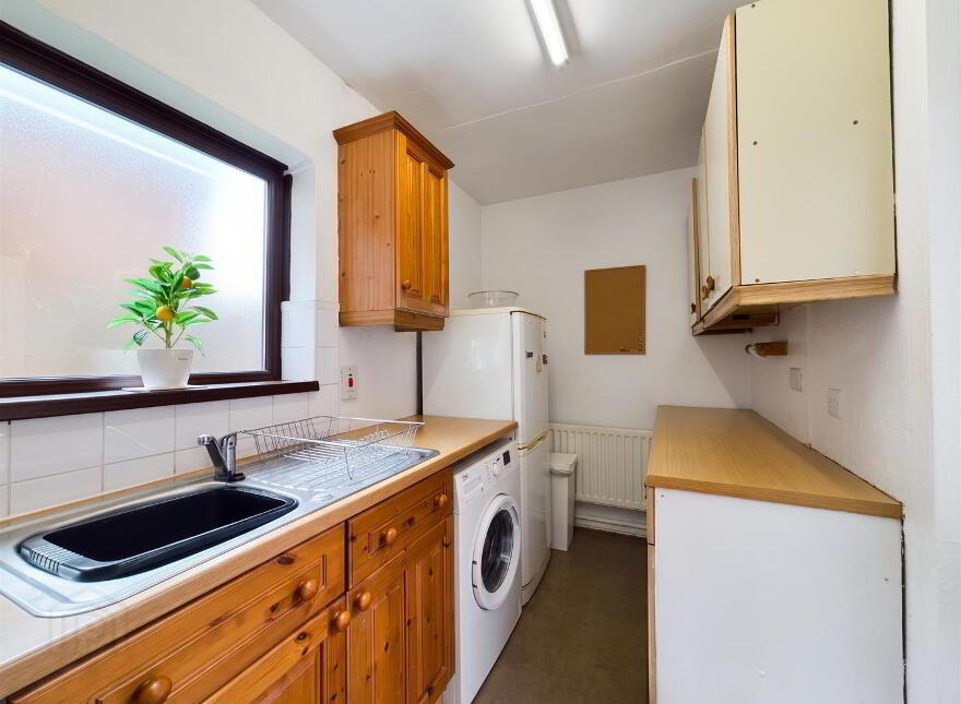 6 Workman Avenue, Belfast, BT13 3FB
