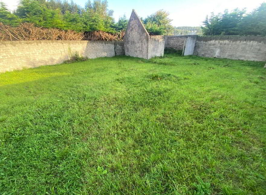 Donegal Street, Ballybofey, F93RT18