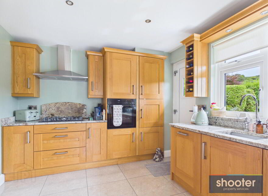 12a Warren Hill, Old Warrenpoint Road, Newry, BT34 2PH