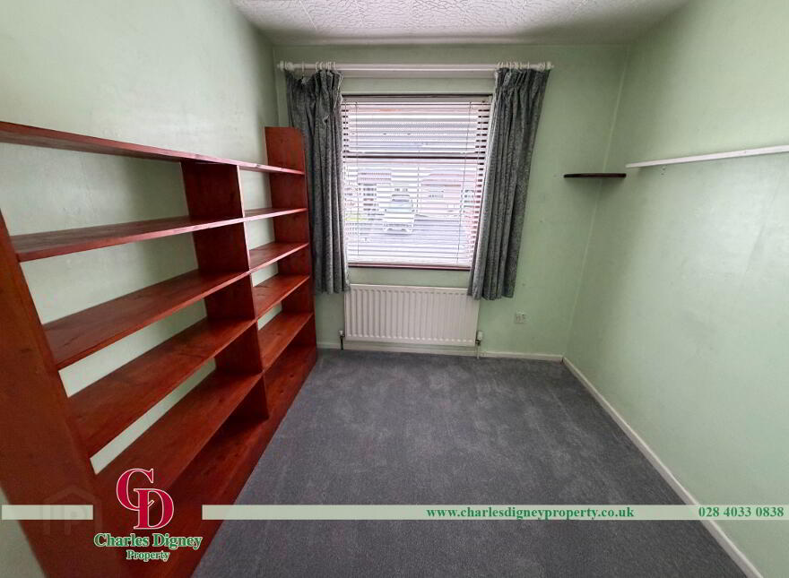 20 Greenfield Park, Newry, BT34 2EN