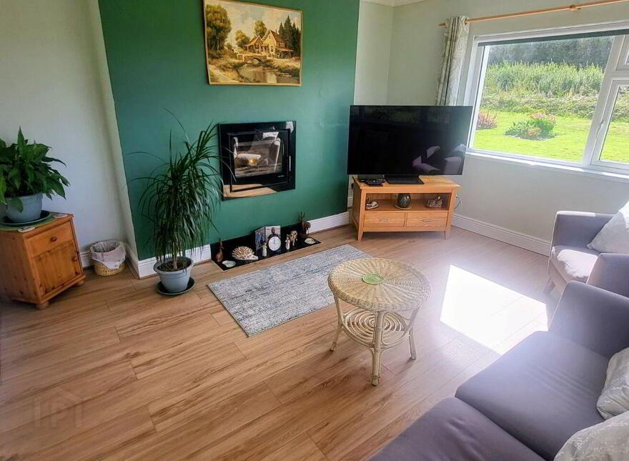 Aughalough Lake View, Aughavas, H12CH76