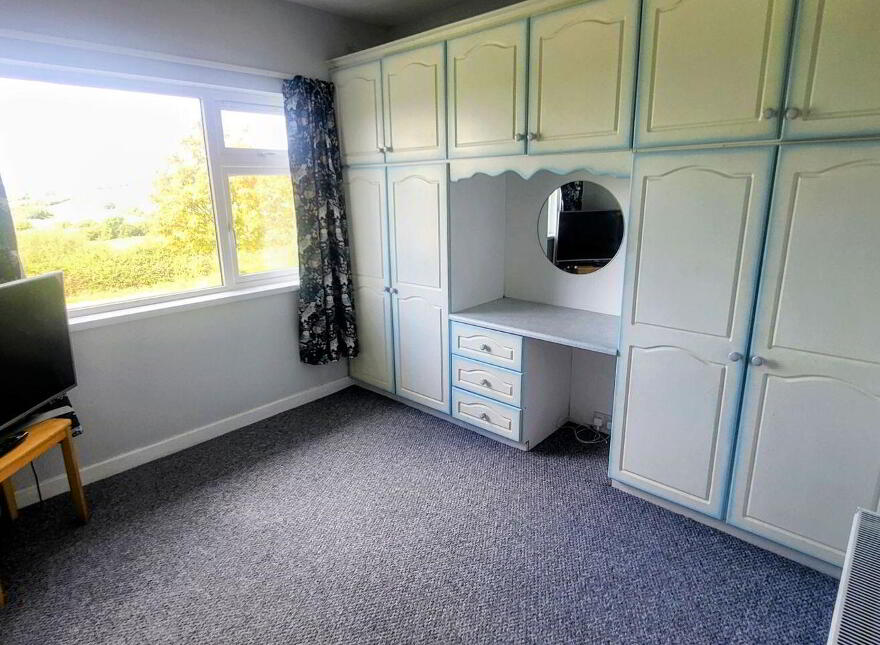 Aughalough Lake View, Aughavas, H12CH76