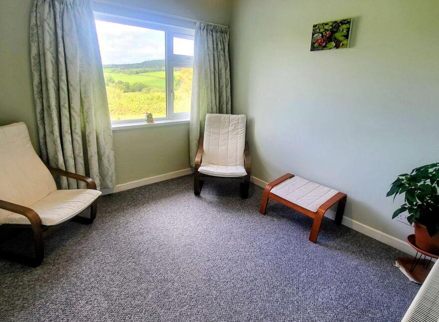 Aughalough Lake View, Aughavas, H12CH76