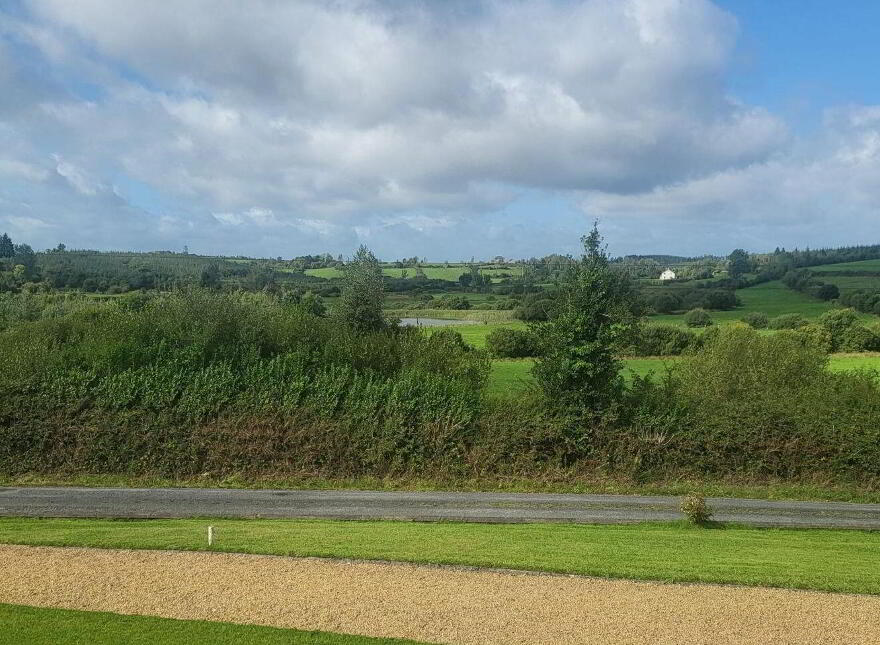 Aughalough Lake View, Aughavas, H12CH76