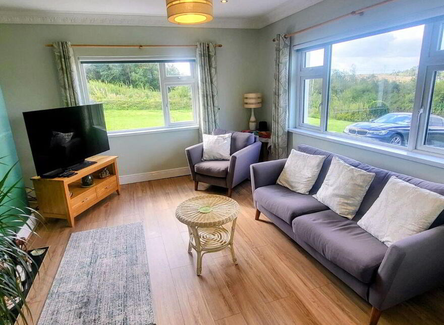 Aughalough Lake View, Aughavas, H12CH76