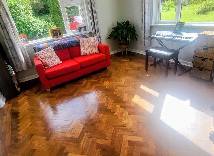 Aughalough Lake View, Aughavas, H12CH76
