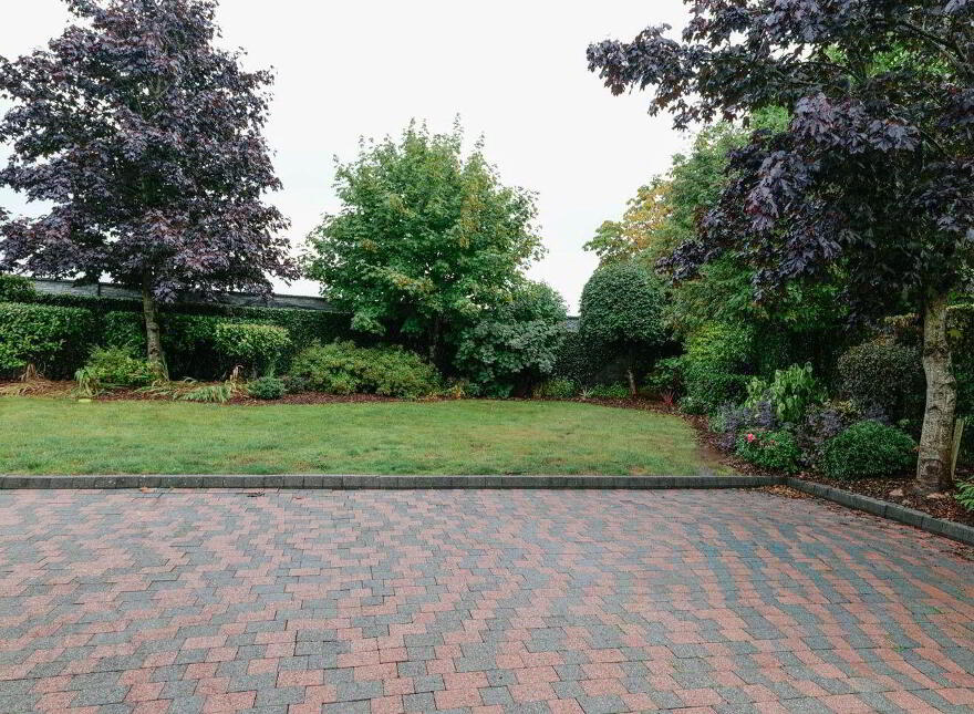 9 Church Crescent, Athy, R14HC96