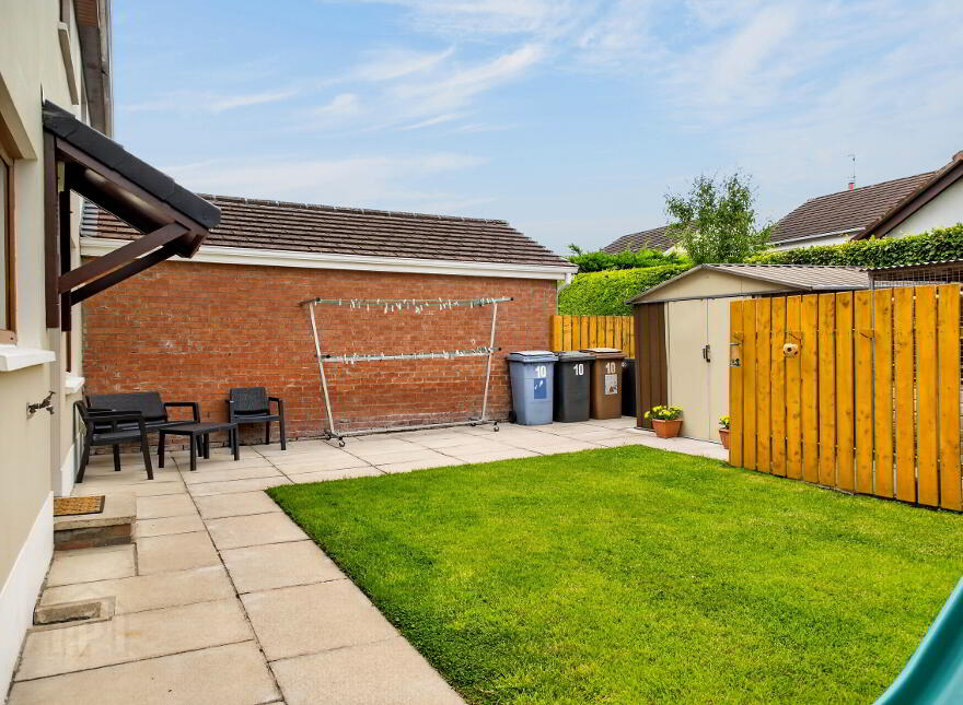 10 Castle Crescent, Castledawson, Magherafelt, BT45 8RR