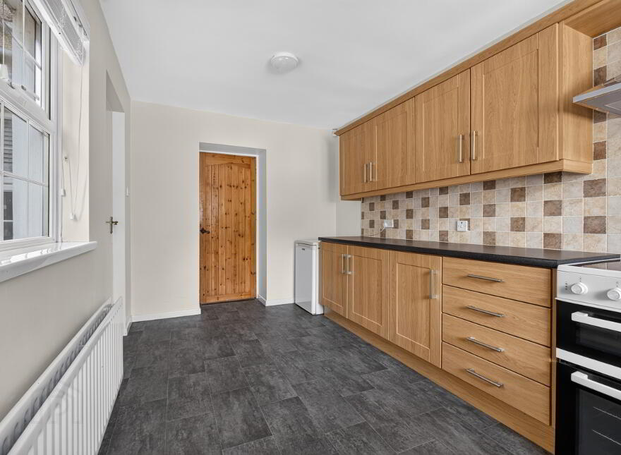 5 Lowtown Terrace, Cullybackey, Ballymena, BT42 1NE