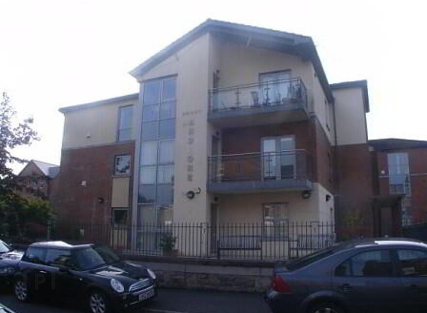 1 Ardmore Court, 2A Ardmore Avenue, Ormeau Road, Belfast, BT7 3HD photo