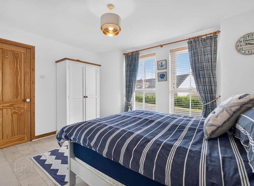 4 Ailsa Terrace, Portrush, BT56 8GE