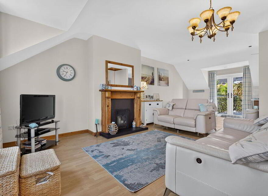4 Ailsa Terrace, Portrush, BT56 8GE