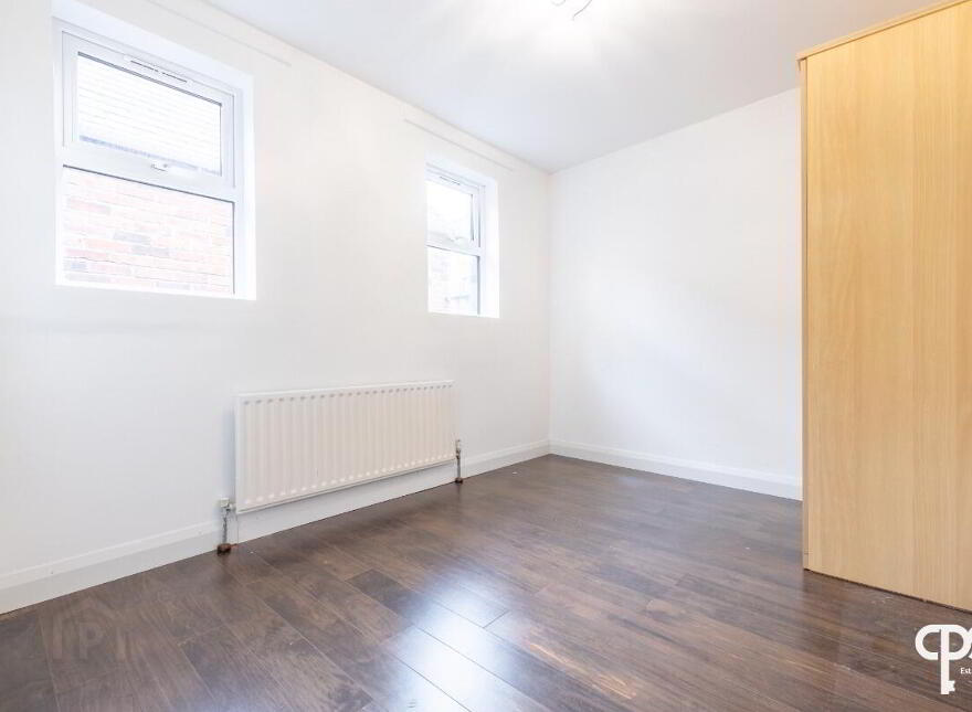 21 Malone Place, Belfast, BT12 5FD