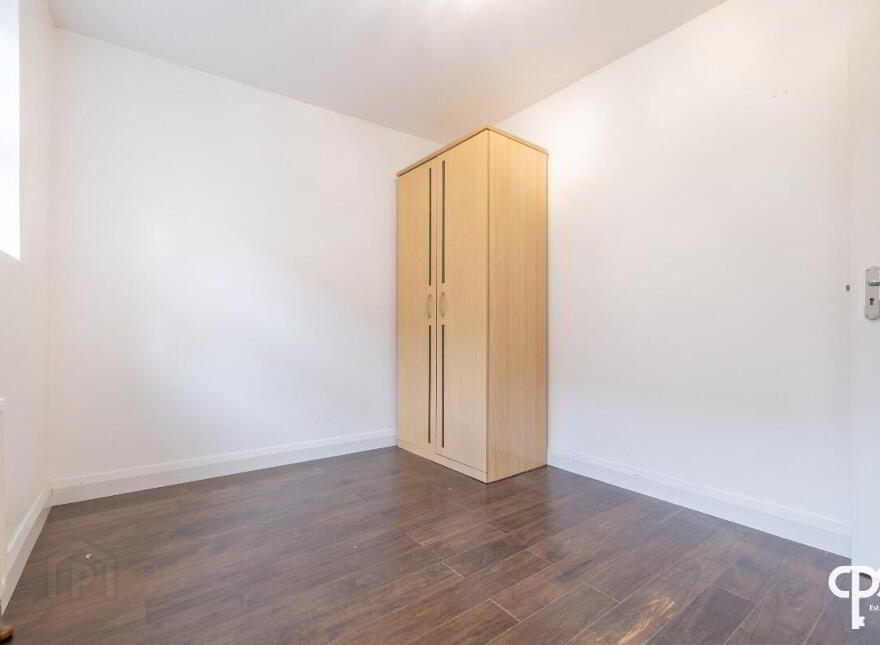 21 Malone Place, Belfast, BT12 5FD