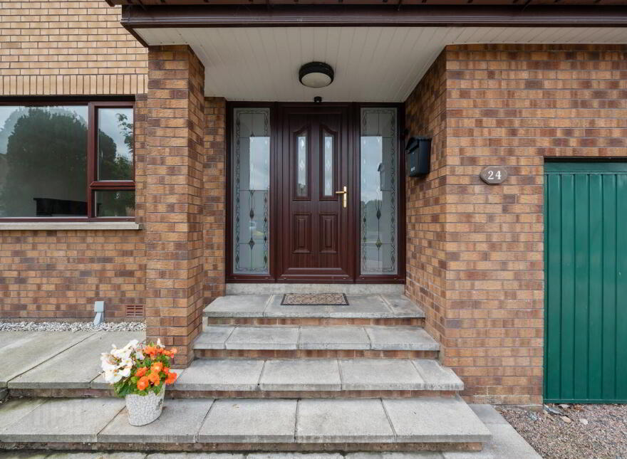 24 Aldergrange Park, Newtownards, BT23 4FZ