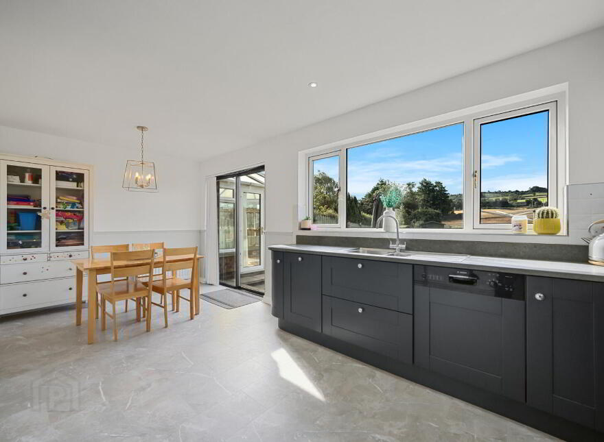 24 Aldergrange Park, Newtownards, BT23 4FZ
