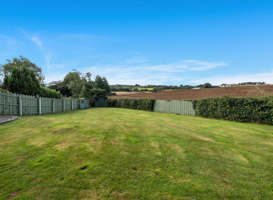 24 Aldergrange Park, Newtownards, BT23 4FZ