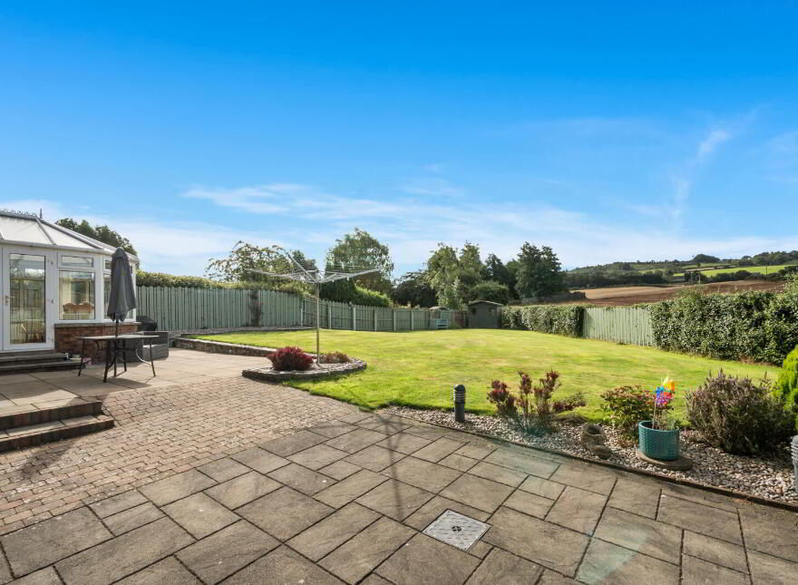 24 Aldergrange Park, Newtownards, BT23 4FZ