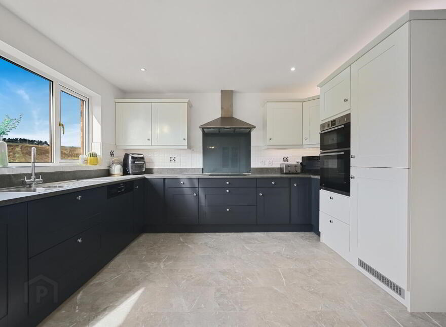 24 Aldergrange Park, Newtownards, BT23 4FZ
