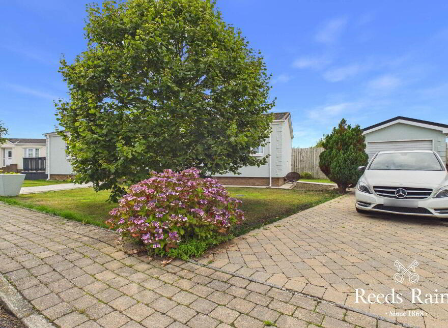 30 Kingfisher Way, Ballyhalbert, Newtownards, BT22 1BB