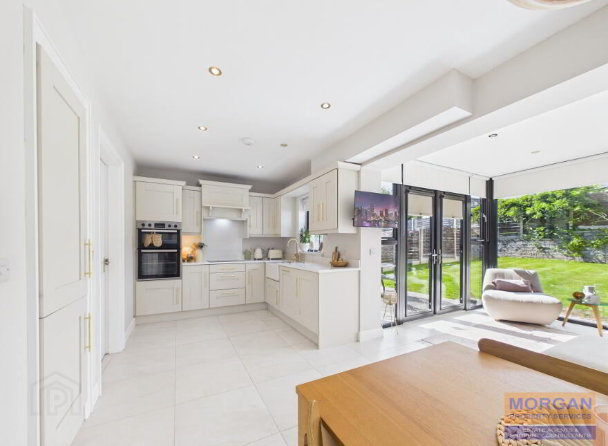 7 Gantry Lane, Craigmore Way, Newry, BT35 6FX