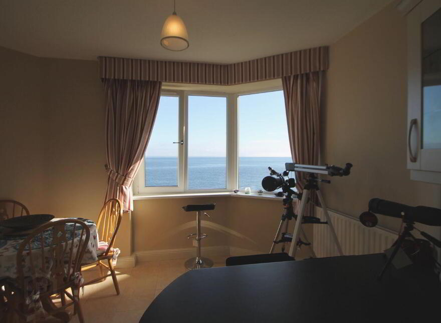 4 Inishowen, Pilot View, Dalkey, A96H2P0