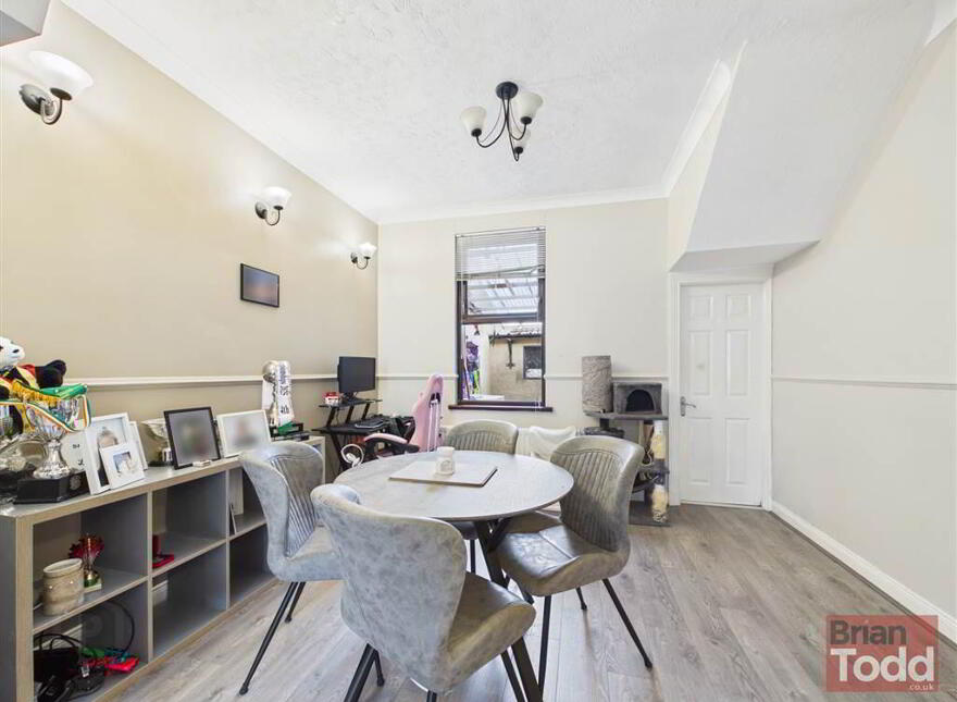 Bay Road, Larne, BT40 1DE