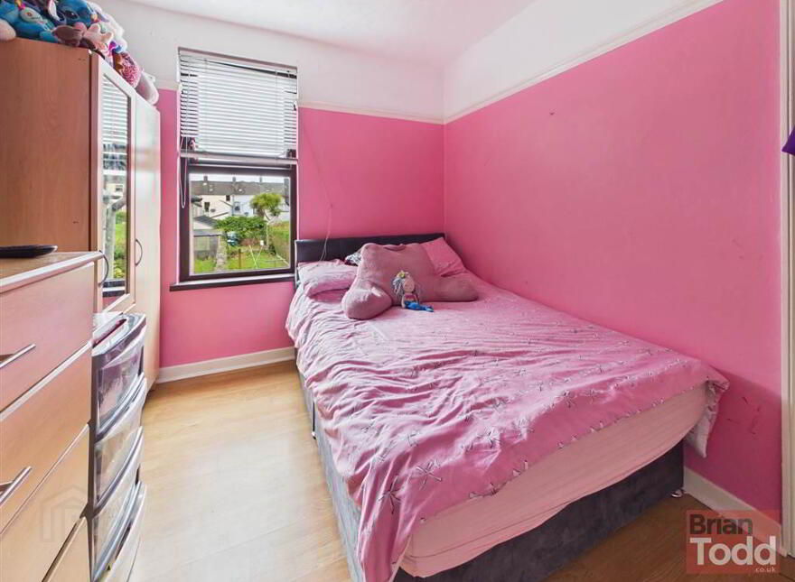 Bay Road, Larne, BT40 1DE