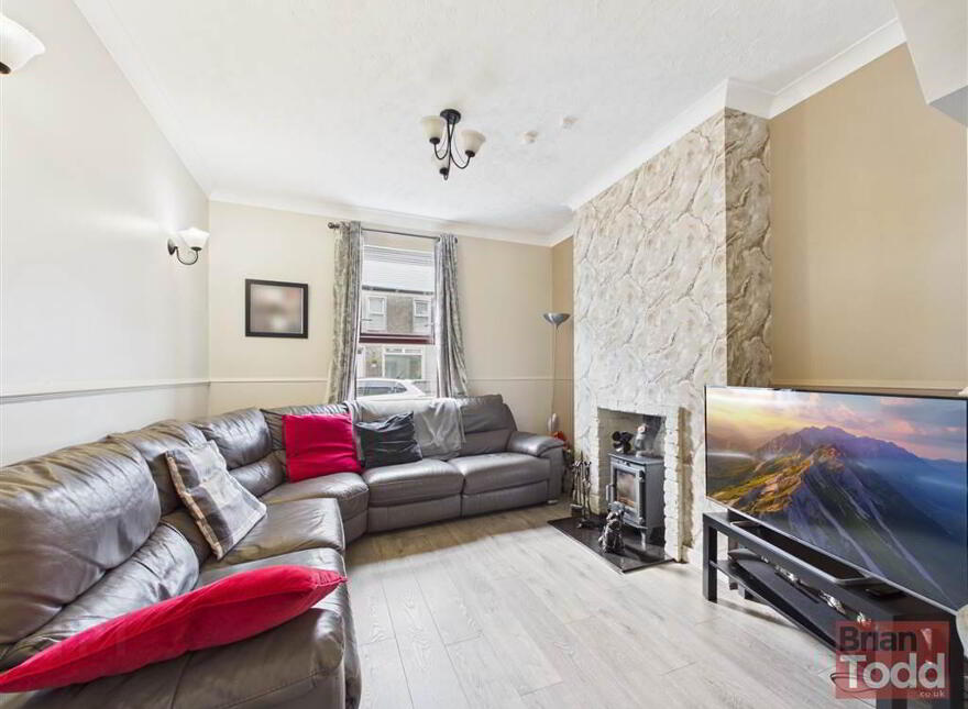 Bay Road, Larne, BT40 1DE