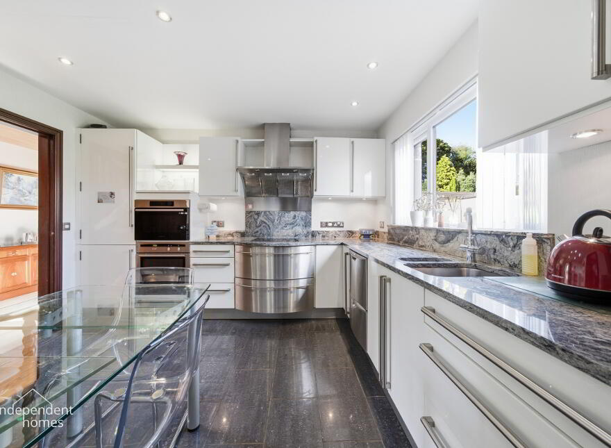 134a The Roddens, Larne, BT40 1PN