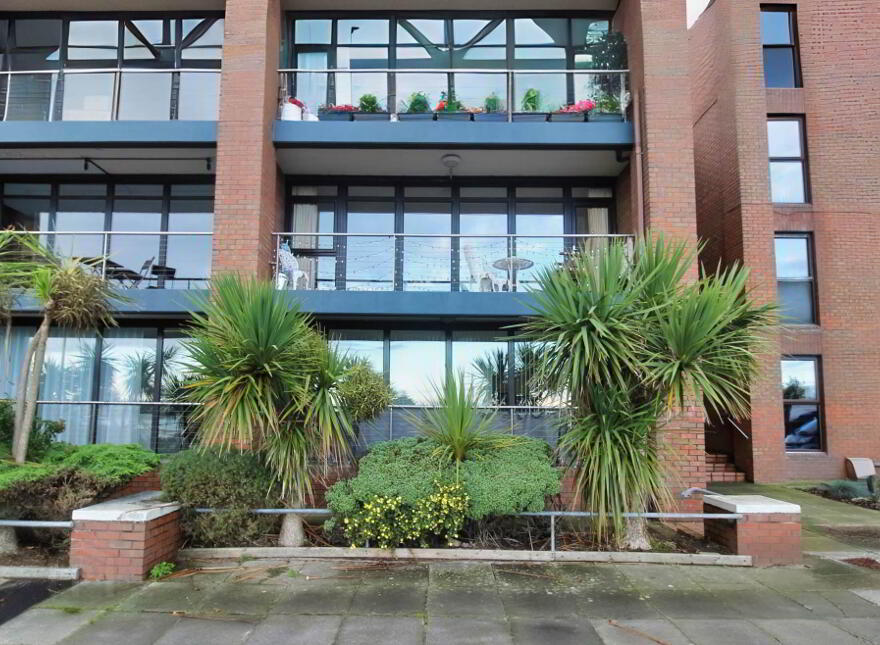 5 The Bay, Seacliff Road, Bangor, BT20 5HD